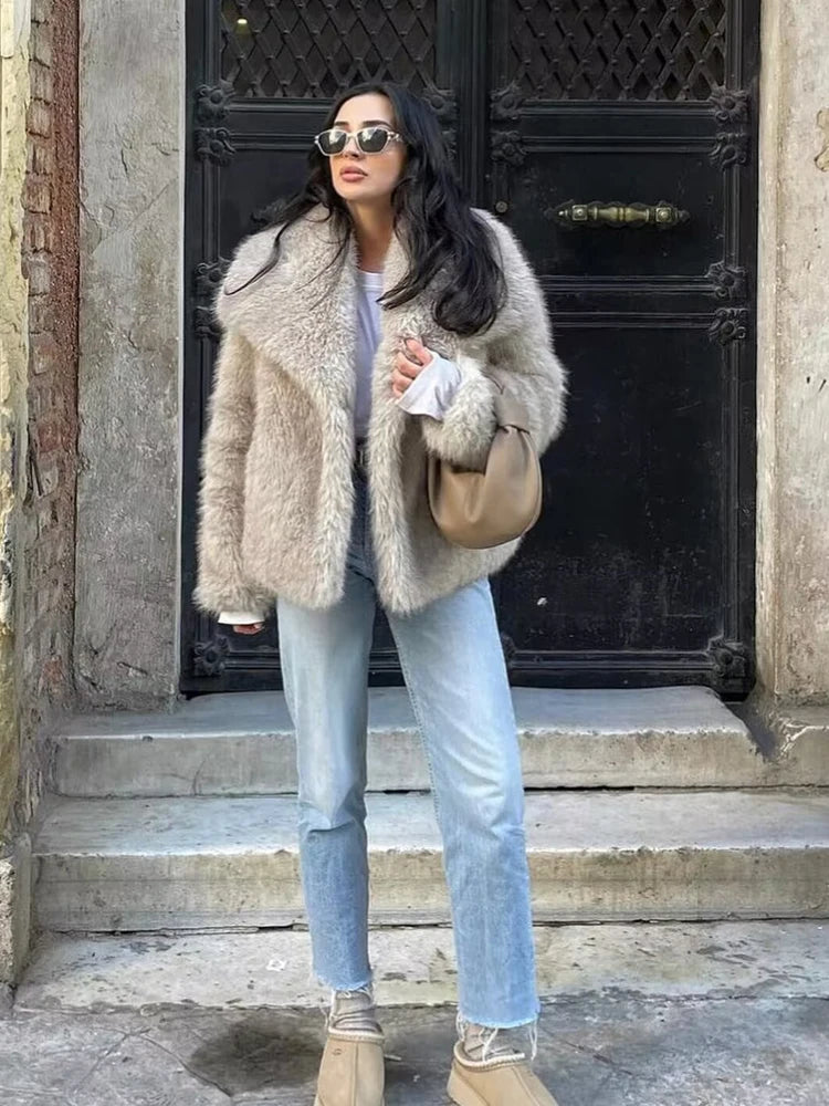 ✨ "Étoile" – Giacca in Eco-Pelliccia Lux ✨